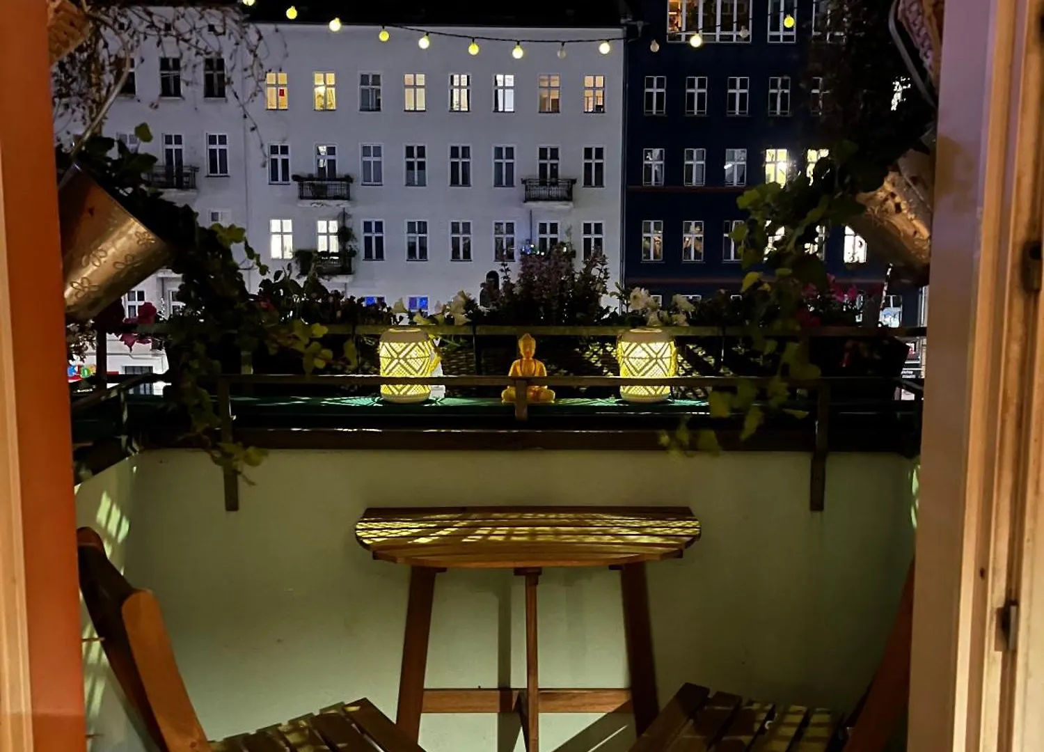 Spirit & Style - Spacious, Bright 75M2 In Ideal Prenzlauer Berg Location 0*, Berlin